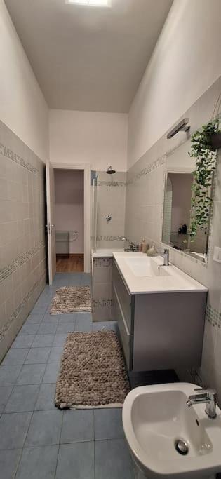 Faby & Fra Apartments Ливорно Экстерьер фото